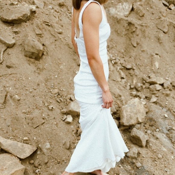 Prom dress - Picture 1 of 6